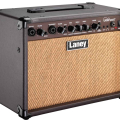 Laney LA30D Acoustic Guitar Amplifier - Right view