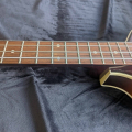 Hofner Contemporary Series Violin Bass, Antique Brown Sunburst finish, with Hard Case
