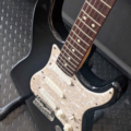 Fender 1989 ULTRA Stratocaster, black finish, pre-loved electric guitar